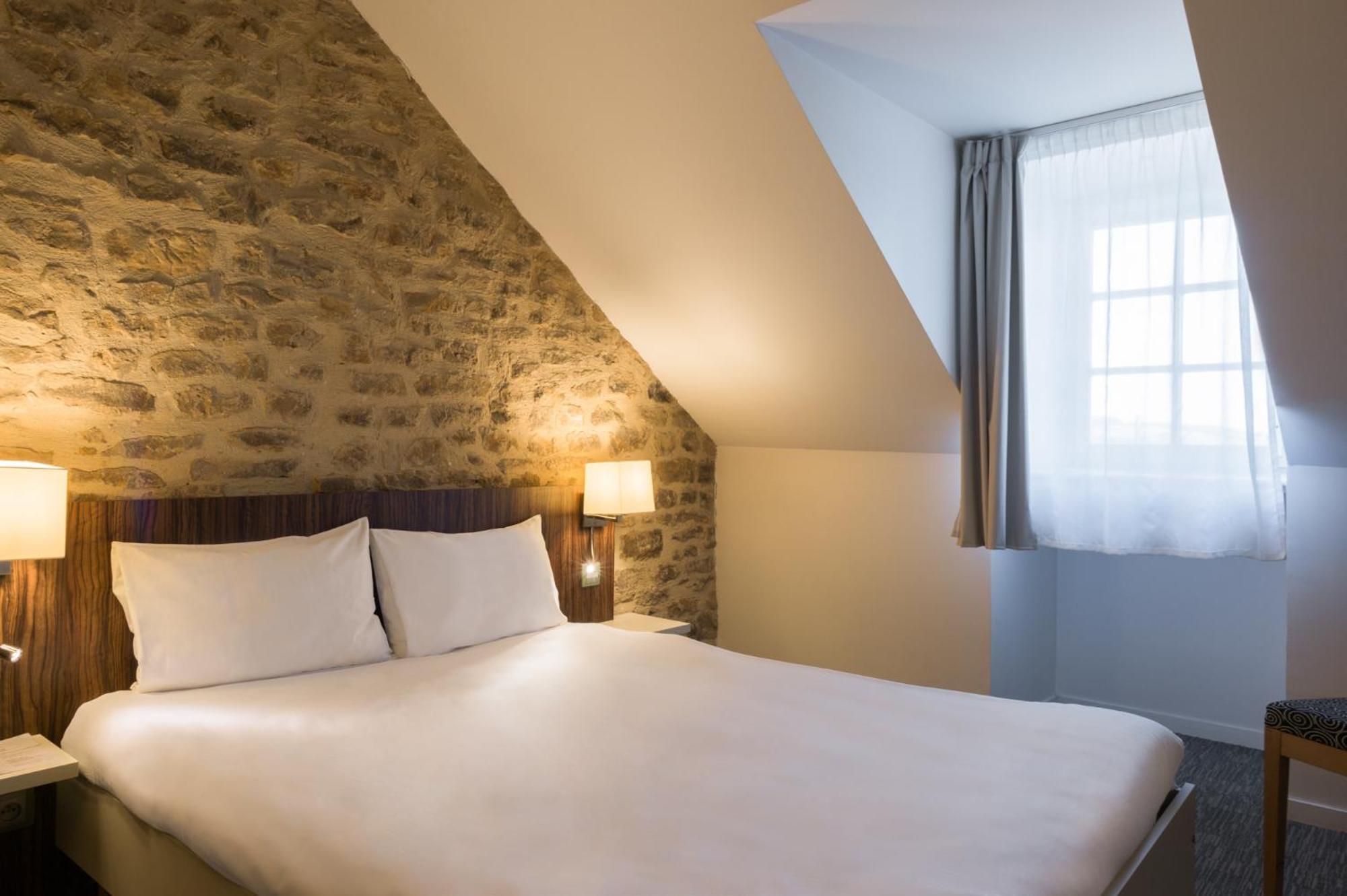 The Originals City, Hotel Le Coeur D'Or, Sedan Est Douzy Экстерьер фото