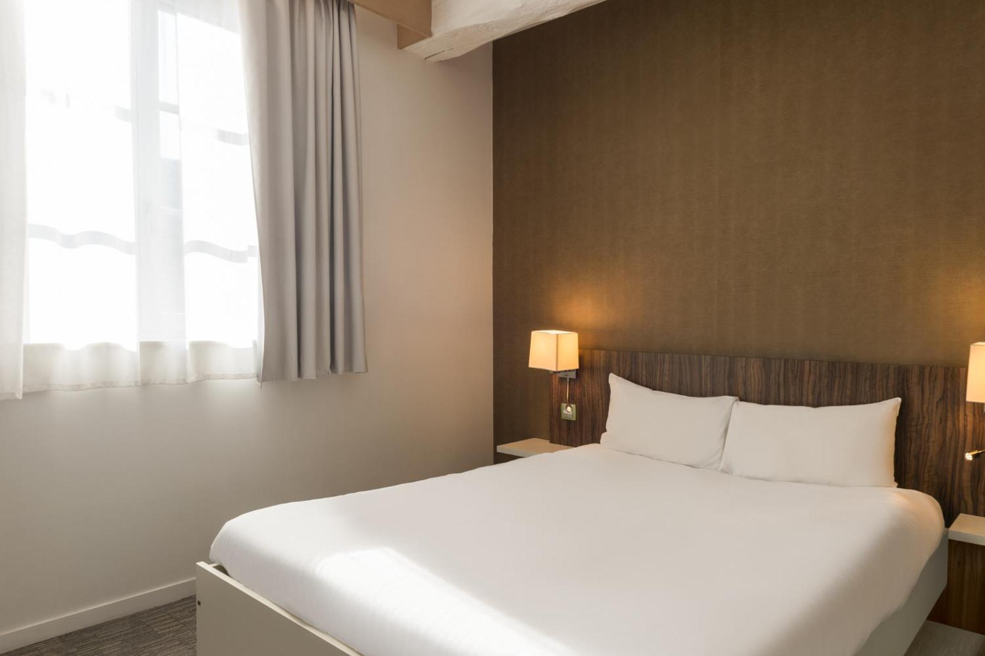 The Originals City, Hotel Le Coeur D'Or, Sedan Est Douzy Экстерьер фото