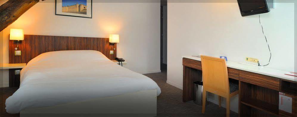 The Originals City, Hotel Le Coeur D'Or, Sedan Est Douzy Экстерьер фото