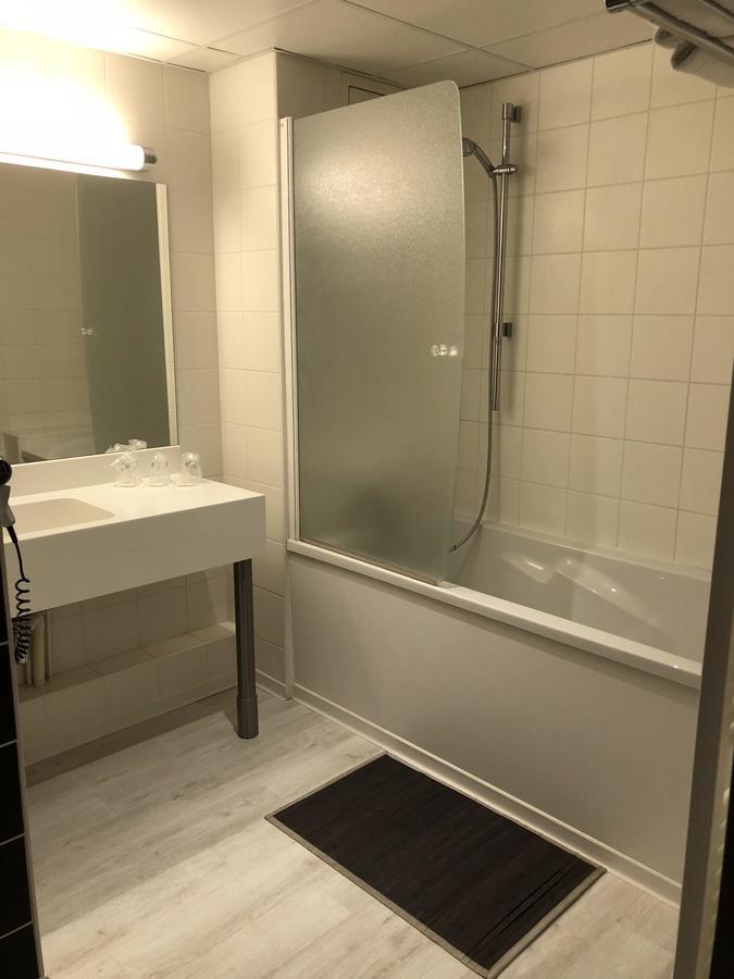 The Originals City, Hotel Le Coeur D'Or, Sedan Est Douzy Экстерьер фото